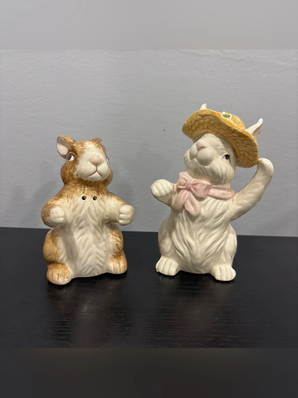 Ceramic Bunny Salt and Pepper Shaker Set - one chip- country cottagecore